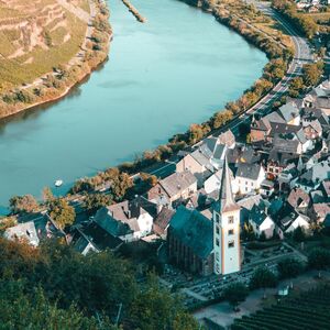 Les petites et moyennes villes sont menacées ?