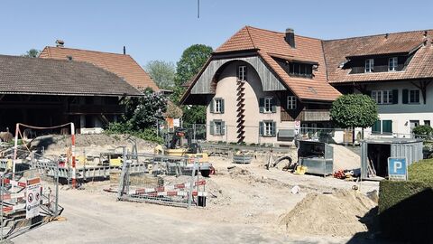 Neues Wohnen im alten Dorfkern - 4.5 Zimmer Wohnung 1.OG