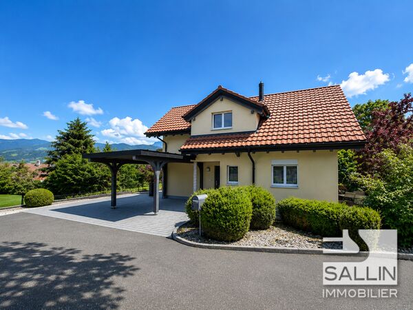 Spacieuse maison individuelle
5½ pièces, cadre paisible en impasse