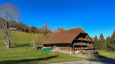 Historisches denkmalgeschütztes Bauernhaus in Rüschegg Heubach