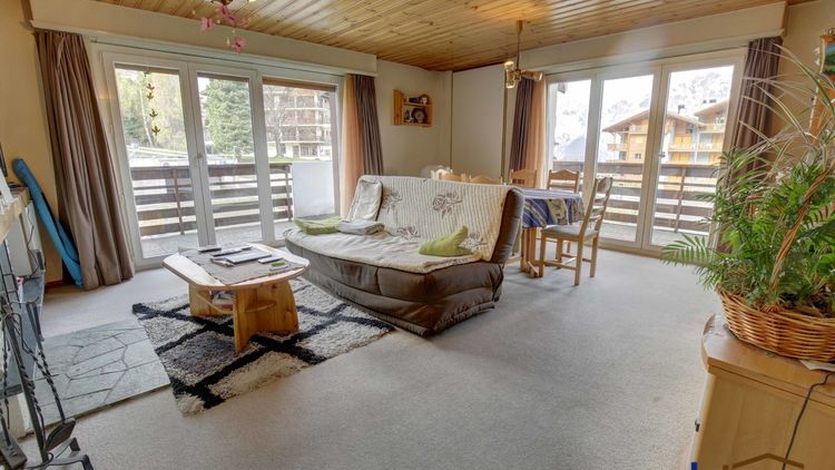 2 bedroom apartment with front and rear view near in Haute-Nendaz!