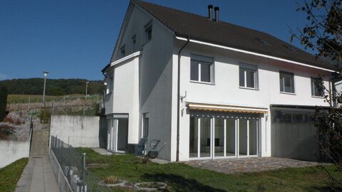 Modernes Doppelhaus Nähe S-Bahnhof