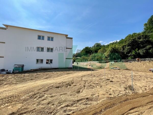 Lovely new and modern 2.5-room apartment with an own private garden