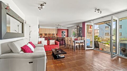 Appartement de 5,5 Pièces avec Jardin à Prilly - Un Havre de confort