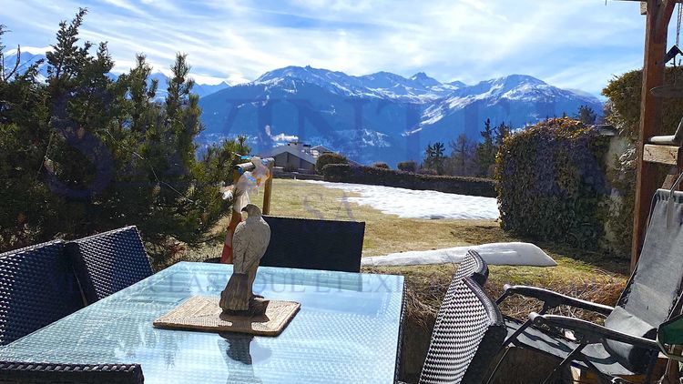 Hervorragende Wohnung auf der Terrasse der Alpen in Leibrente