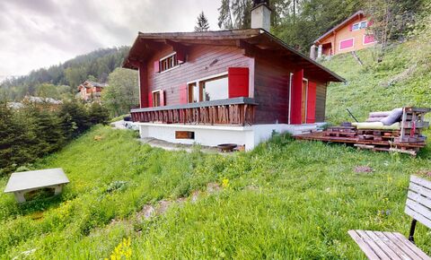 Sympathique chalet de 4 pièces au coeur de la nature