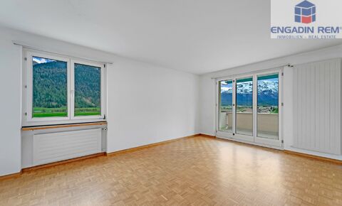 4-Zi-Zweitwohnung mit sonnigem Balkon und Weitsicht in Samedan