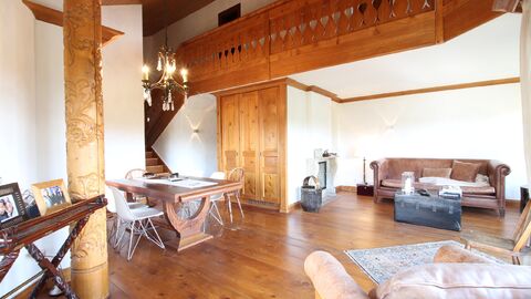 Opportunité: Bel appartement dans les Combles sur le lac de la Moubra