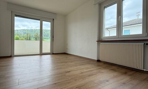 1 loyer OFFERT !
Dernier étage - 4 pces avec deux balcons