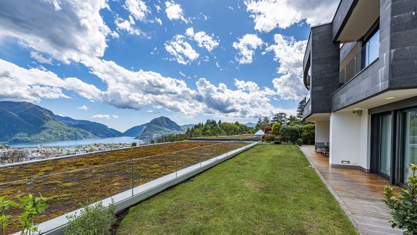 Residenza Filari delle Vigne: luxurious duplex with lake view