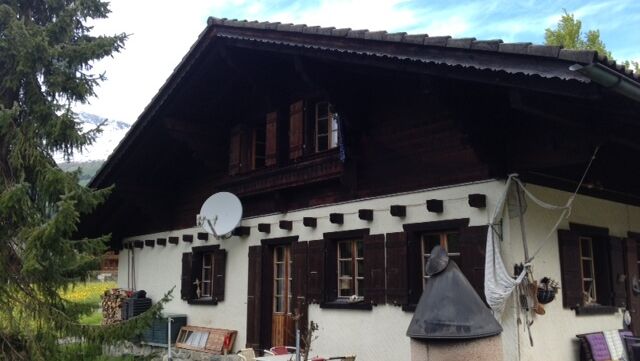 Vendu Aux Diablerets : merveilleux chalet individuel situation idéale Vendu Aux Diablerets : merveilleux chalet individuel situation idéale