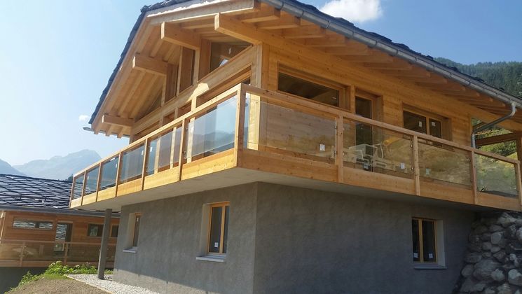 Magnificent chalet of 225 m2 to be built as a main residence.