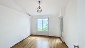 Situation unique - Magnifique villa rénovée avec jardin et vue lac