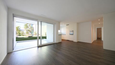 Appartamento piano terra CH-8854 Siebnen, Birkenweg 5