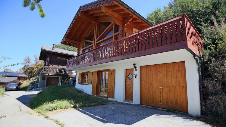 Wunderschönes Chalet in La Téna