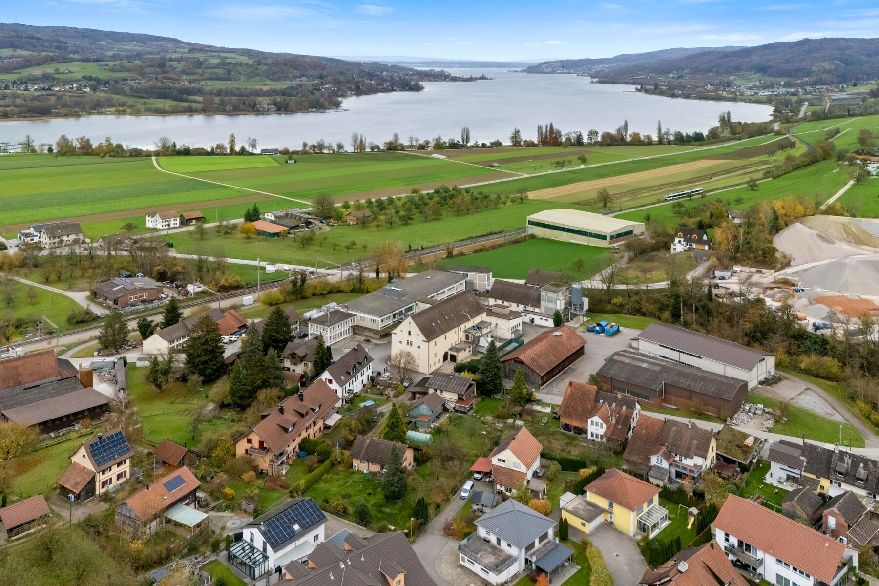 Unweit vom See entfernt könnte Ihr Neubauprojekt entstehen.
