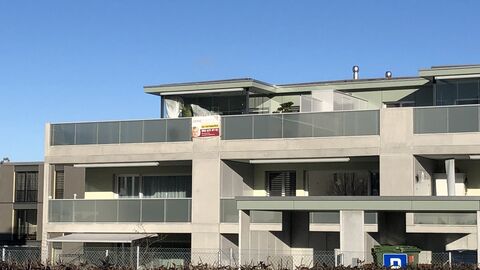 Sonne, Weitsicht und Dachterrasse
3 ½ Zi-Attikawohnung in Dintikon
