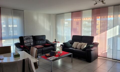 A VENDRE A DOMDIDIER, APPARTEMENT DE 4,5 PCES