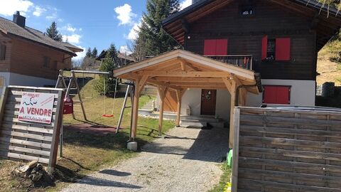 Vendu : La Lécherette :chalet coup de coeur à un saut de puce de tout