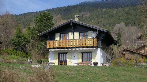 Ravissant chalet meublé
de 4 pièces