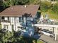 Villa individuelle avec belle hauteur sous plafond et vue sur le lac