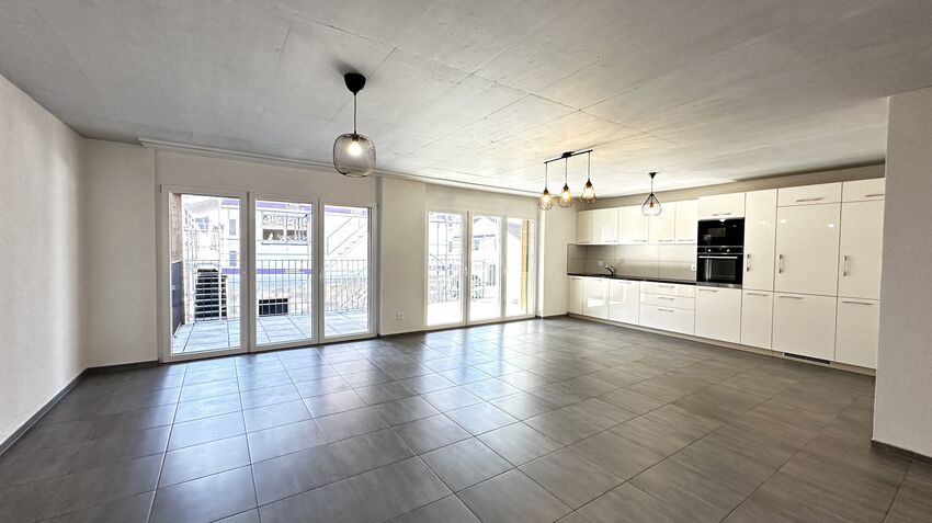 Apartment front & rear view