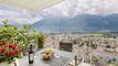 Elegante Villa Moderna con Vista Mozzafiato sul Lago Maggiore