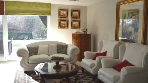 BEL APPARTEMENT DE LUXE, ~130m2, 4.5 PIÈCES AVEC JARDIN PRIVÉ