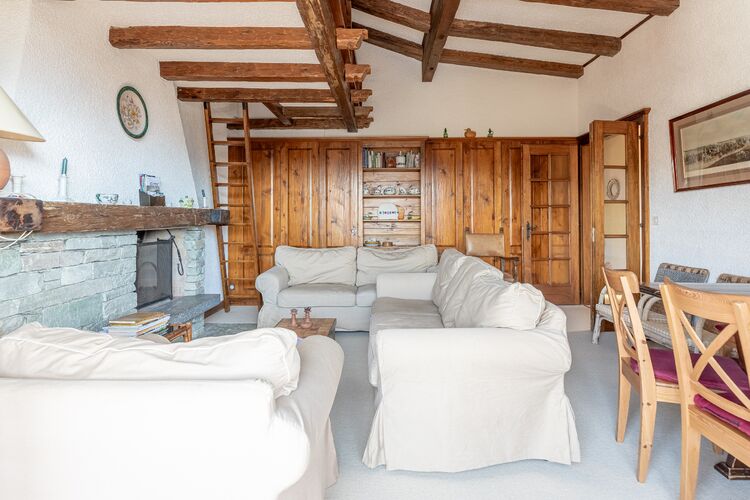 Image for En Carteys 13