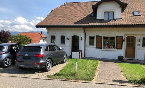 A LOUER à MATRAN
Appartement 4,5 pces
dans maison individuelle