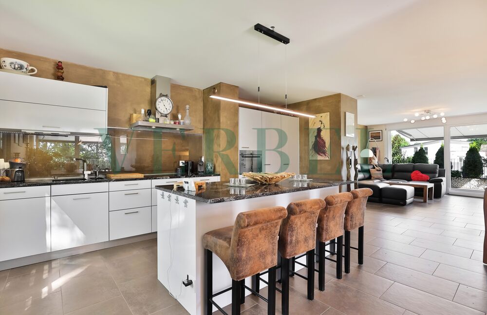 Superb 2.5 room apartment of 75 m2 with terrace of 110 m2