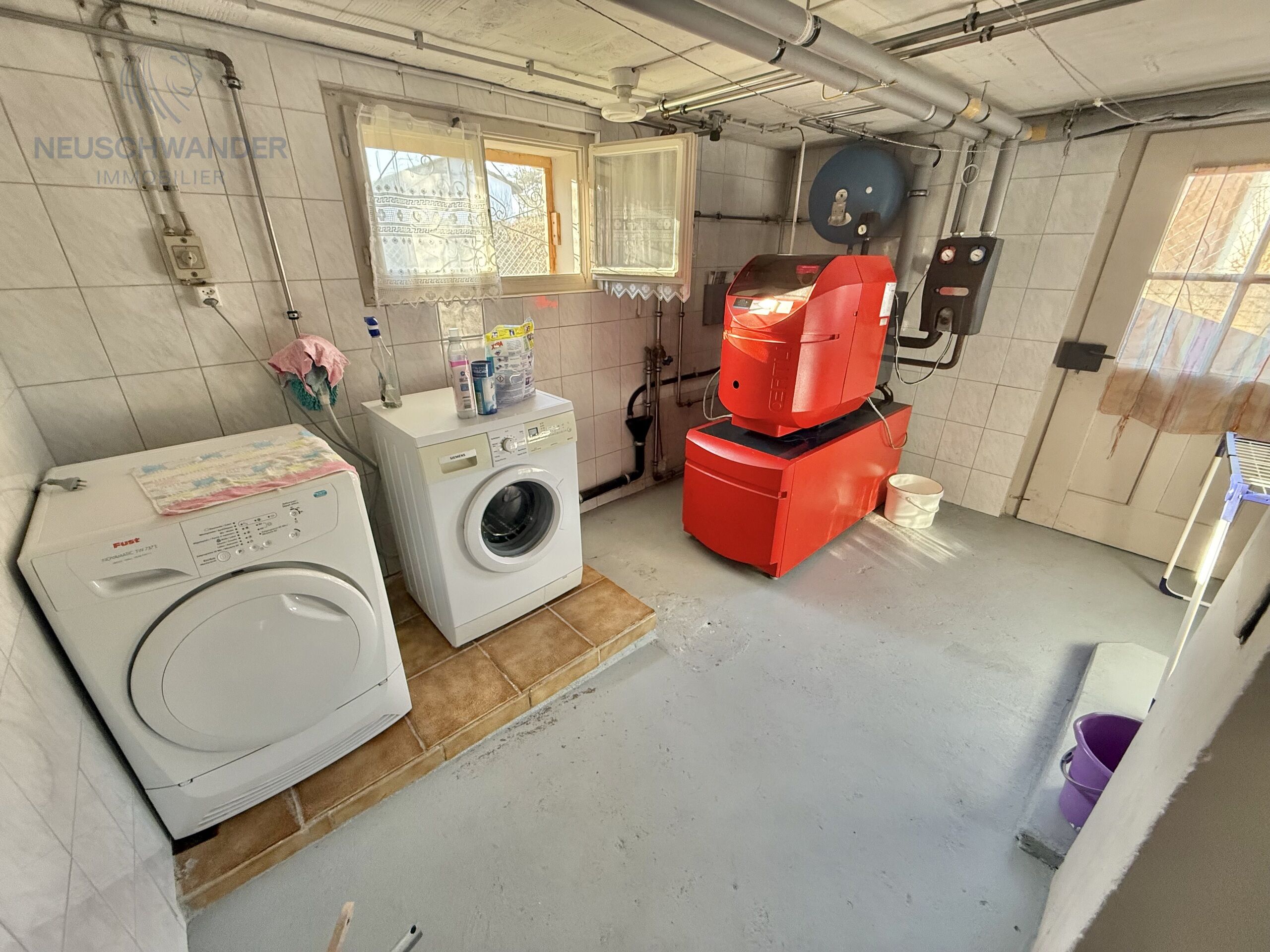 shared laundry room - equipment room