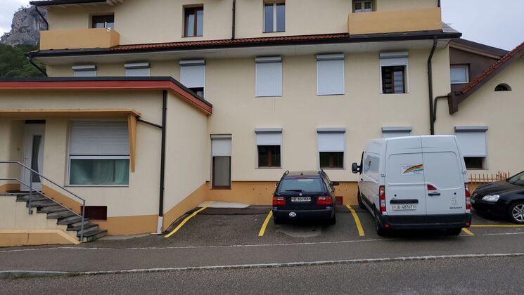 Immeuble de rendement – 7 appartements rénovés à Moutier Immeuble de rendement – 7 appartements rénovés à Moutier