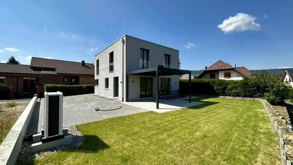 Acquire new building with 10% equity, 21 minutes by car from Basel