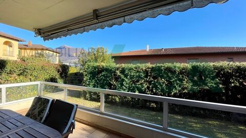 Bright 5.5-room apartment with lovely terrace and private garden
