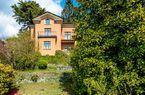 Herrliche historische Villa mit schönem Park und fantastischer Sicht
