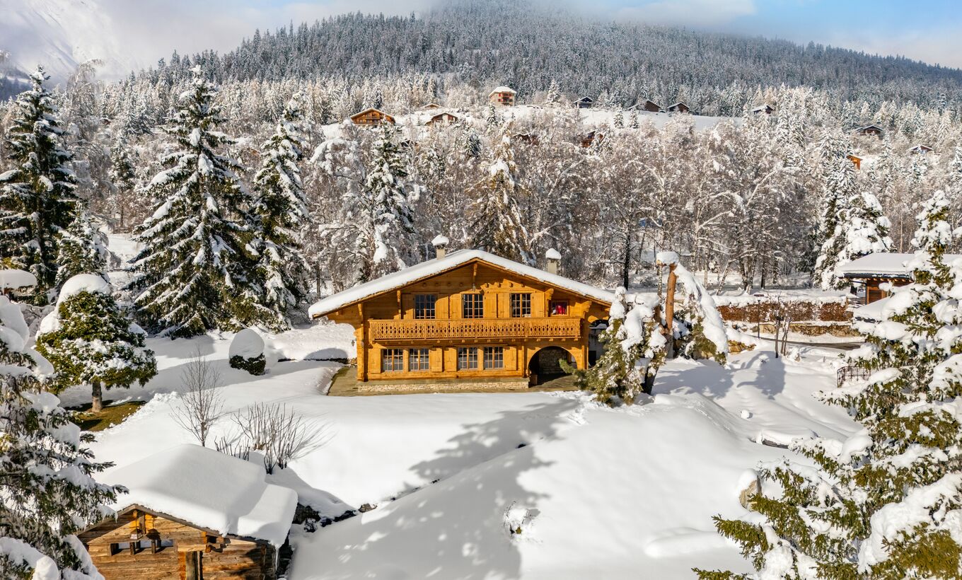 Charming, fully renovated chalet