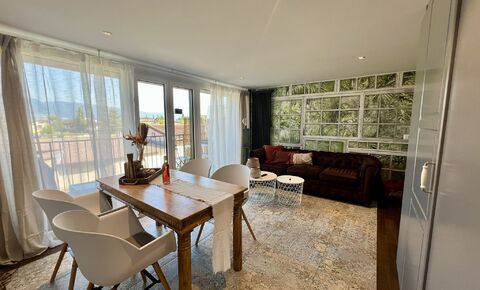 A louer à Estavayer-le-Lac
Superbe duplex meublé de 2.5 pièces
