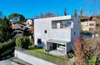 Moderne, elegante und helle Villa mit Pool und schöner  Aussicht