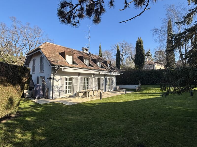 Exclusive: Splendid charming property