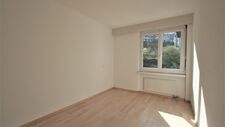 Freundliche helle 3.5-Zimmer-Wohnung mit Balkon