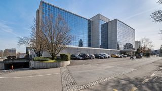 Offices of approx. 450 m2 on the 1st floor - near Geneva airport