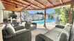 Maison de plain-pied, piscine, cachet, 5 ch et beau jardin