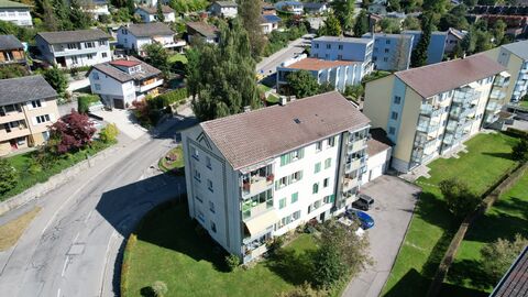 renovierte Wohnung mit herrlicher Weitsicht an zentraler Lage