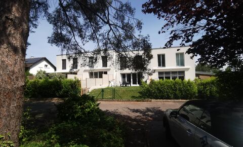 Exclusivity - Contiguous villa HPE in the town of Veyrier