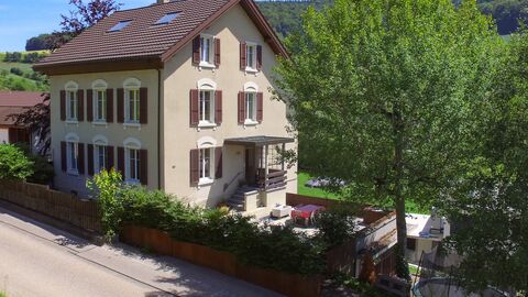 A classic & modern home in Rickenbach BL