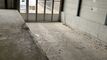 Industrial hall of 2,900 m2 for rent 300 meters from the motorway.