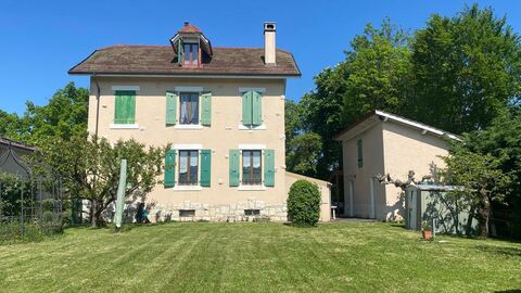 Maison individuelle composée de 2 logements
