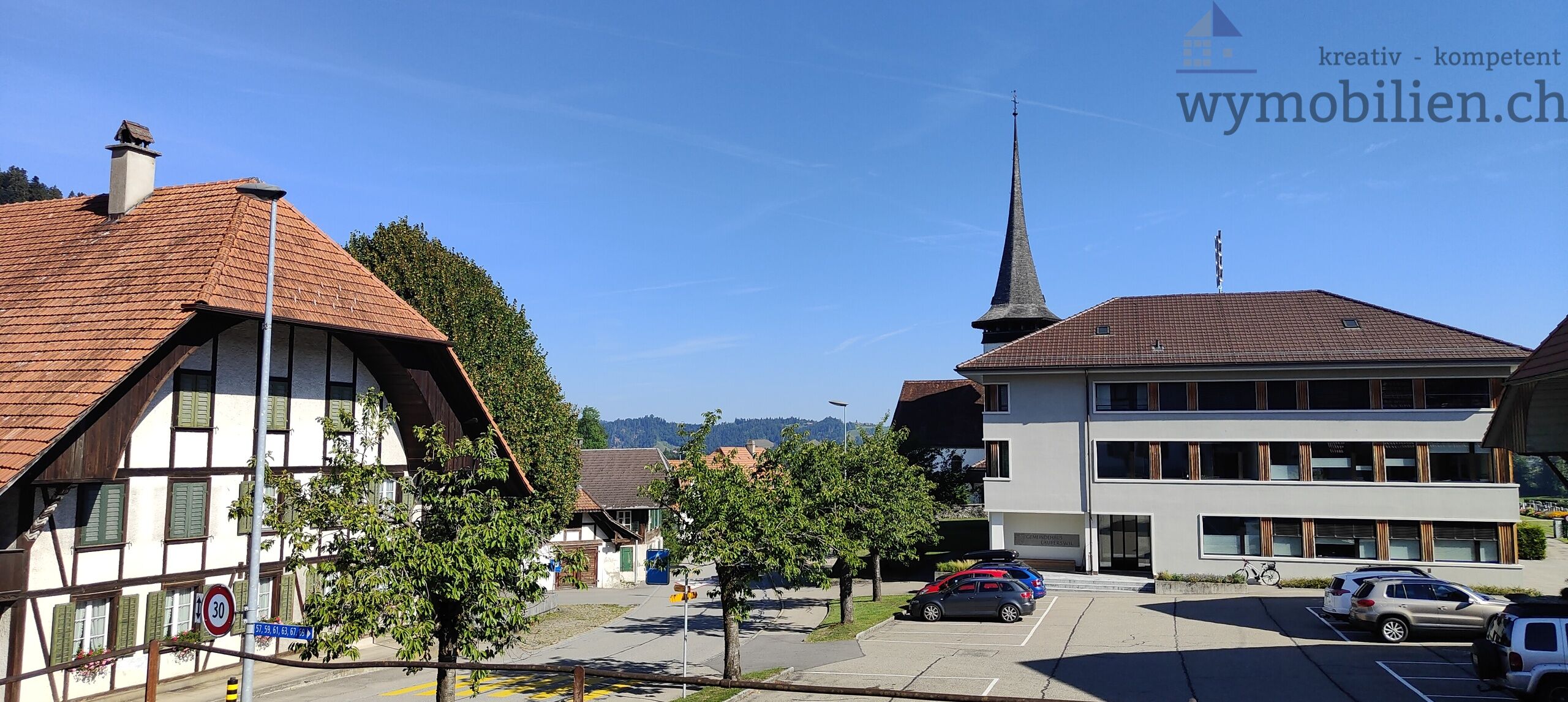 Dorfplatz vor dem Löwen 