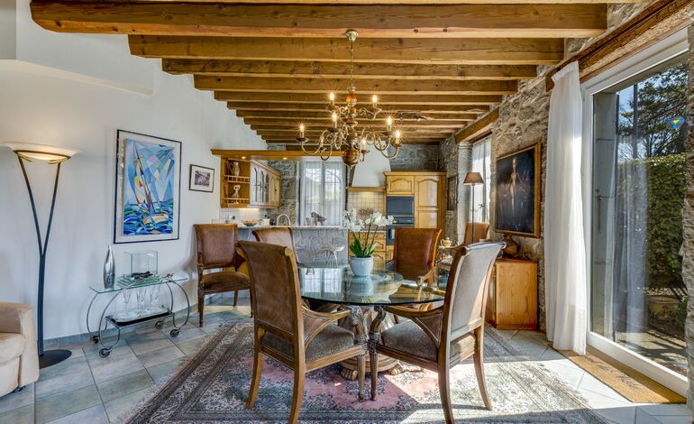 Appartement plein de charme avec jardin